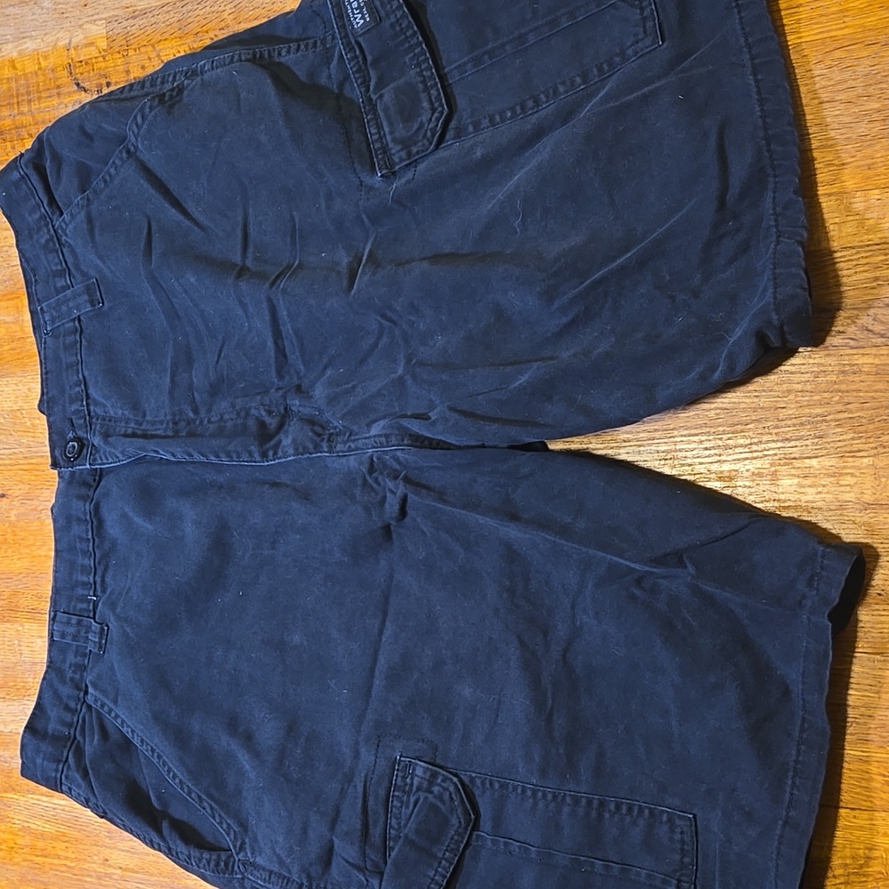 Wrangler Men 38 Black Cargo Relaxed Fitted Outdoor Utility Camping Pocket Shorts